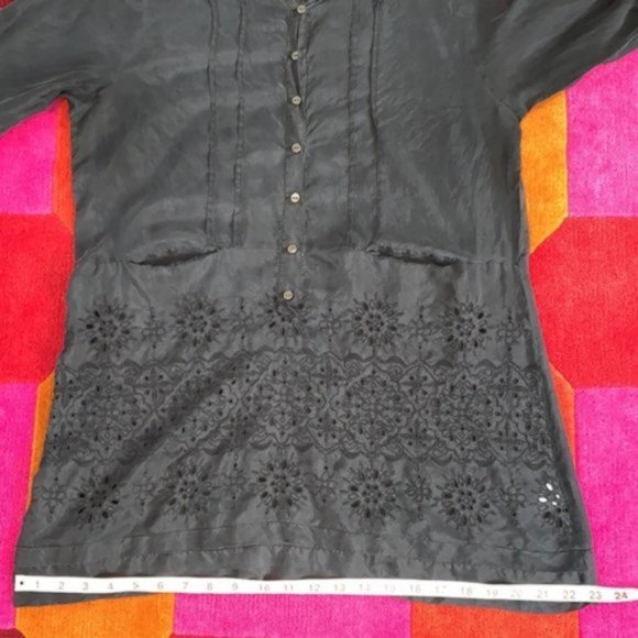 Vintage Johnny Was 100% Silk Black Button Tunic Top - Picture 11 of 12